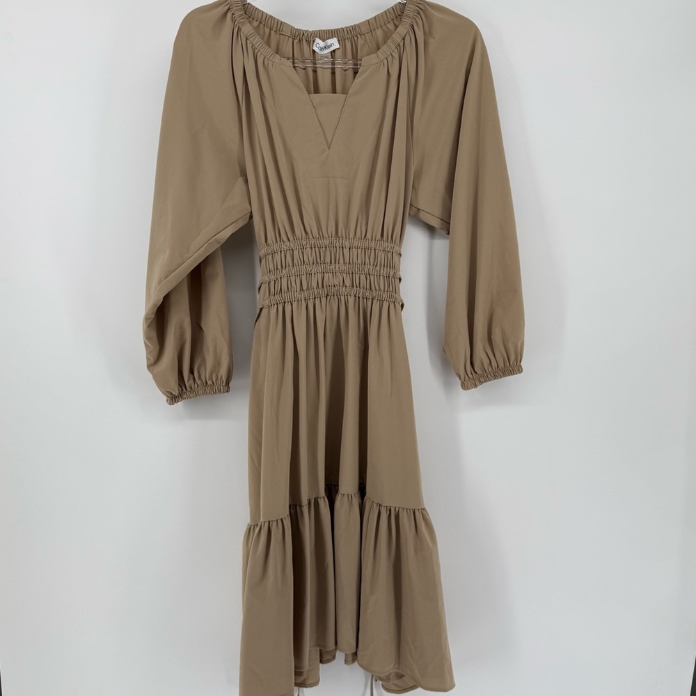 Calvin Klein Tan Cinch Waist Dress size 4 Careerwear Officewear Business